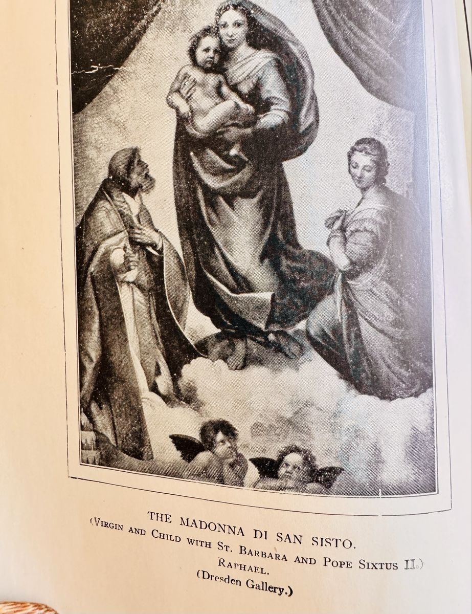 Main image 4