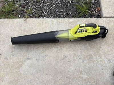 Leaf Blower