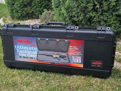 SKB iSeries Waterproof Hard Case w/ Foam & Wheels