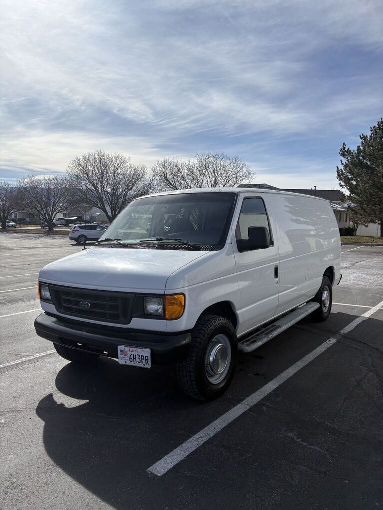 2006 FORD E E-250