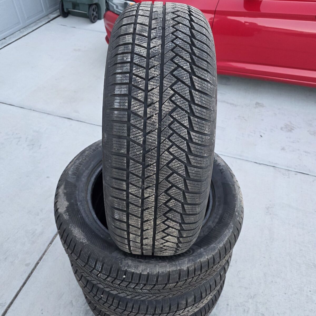 255 60 20 Continental WinterContact snow tires