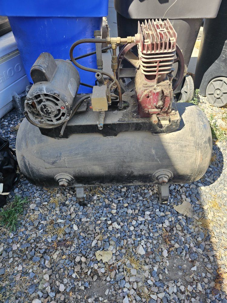 Main image 4