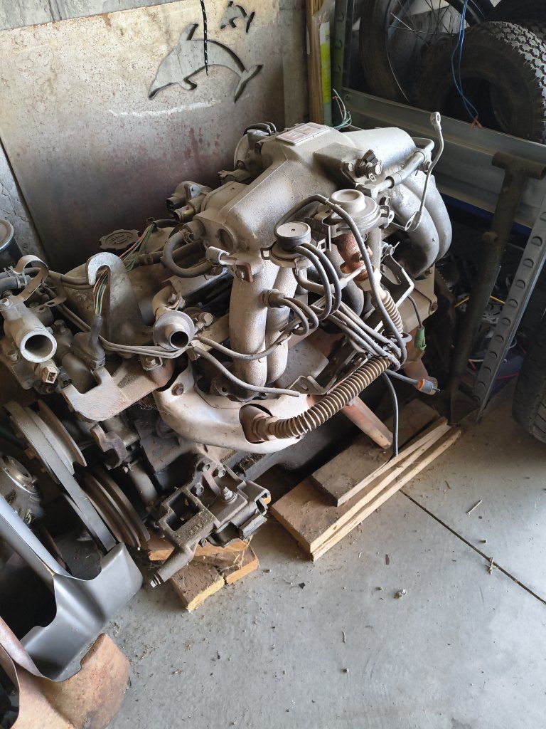 Toyota 3FE 4.0 engine - FJ80 FJ62 land cruiser