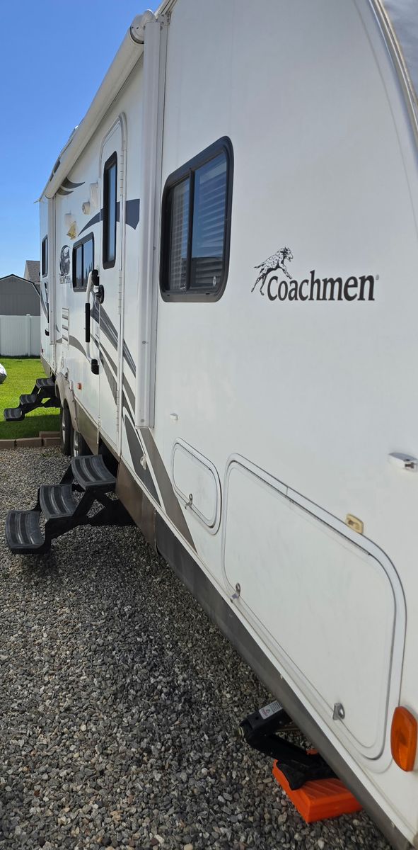 2012 Coachmen Freedom Express Toy Hauler