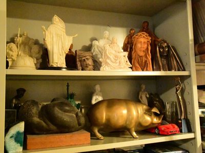 ESTATE/MOVING/YARD SALE BICYCLE, SPEAKER, BOOK, DVD, BLU RAY, 4K, PHOTOGRAPHY, SCULPTURE, PAINTING, GUITAR, VIOLIN