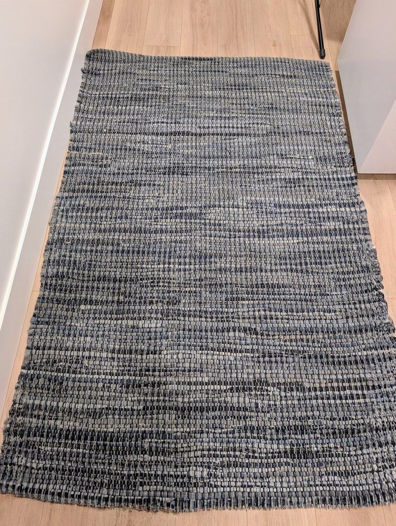 Crate & Barrel Land of Nod Blue Rag Rug