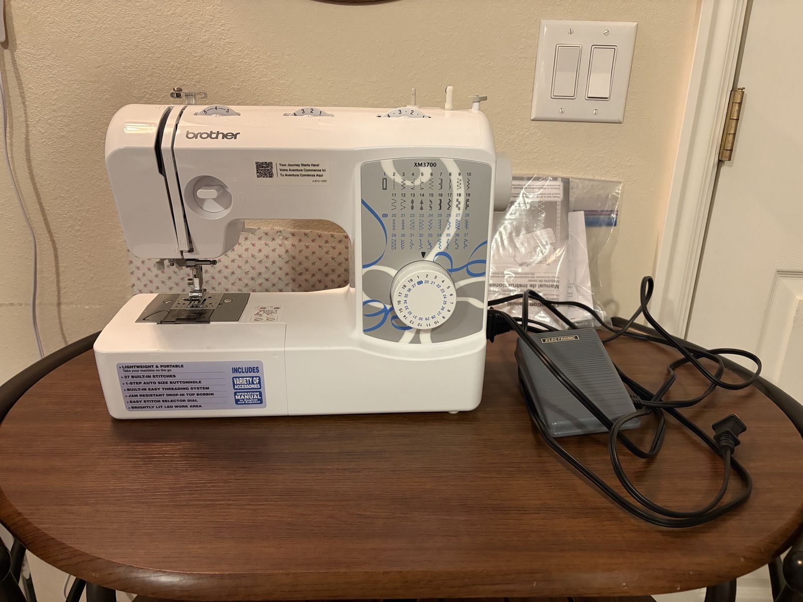 Sewing Machine Brother XM3700 Basically brand new