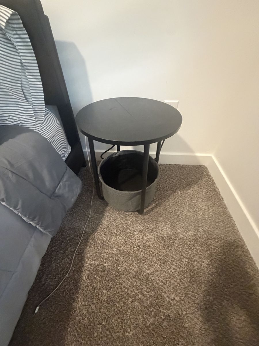 End table