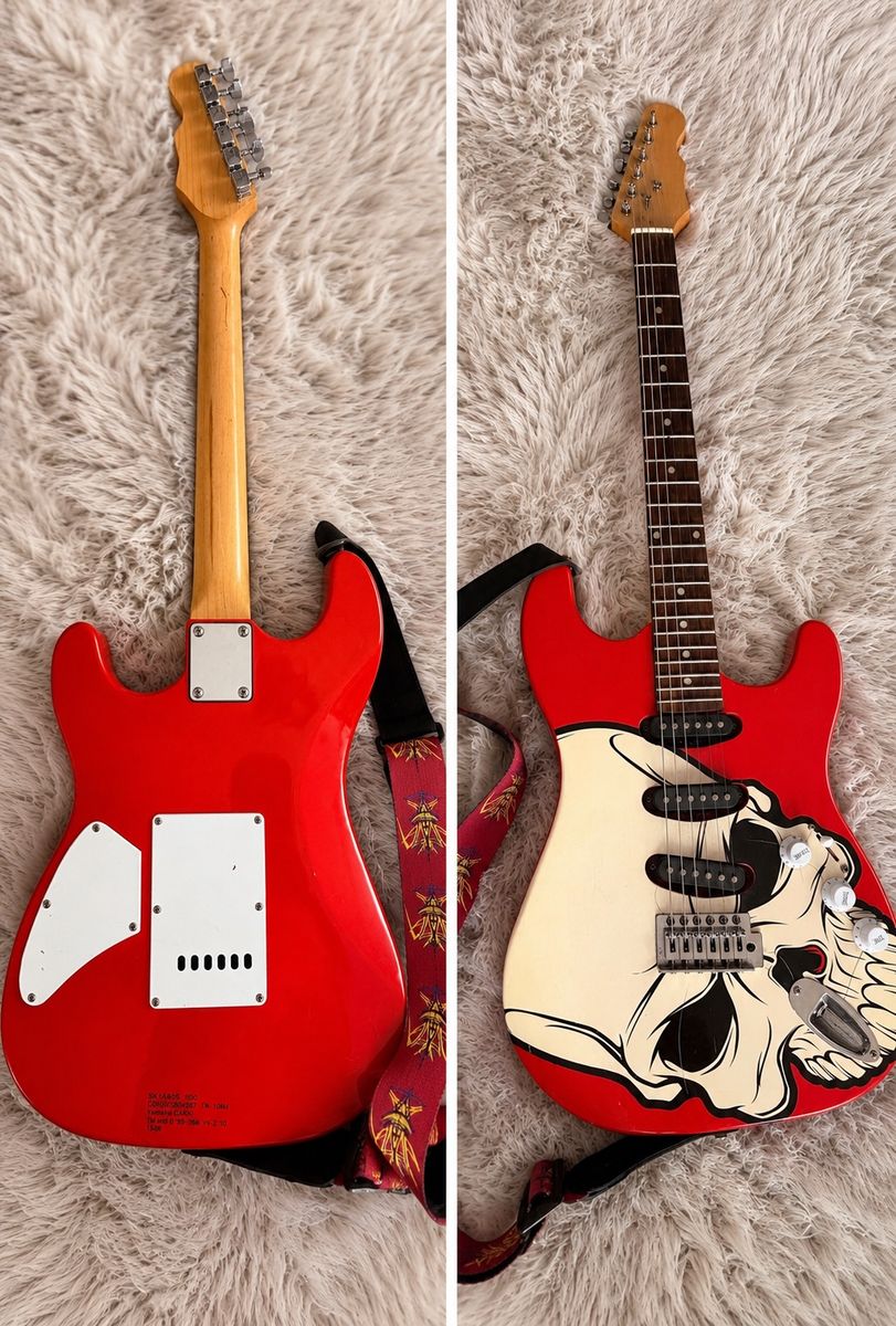 RARE Six Flags Red Skull G09-200 Electric Guitar - Collectible & Plays Great