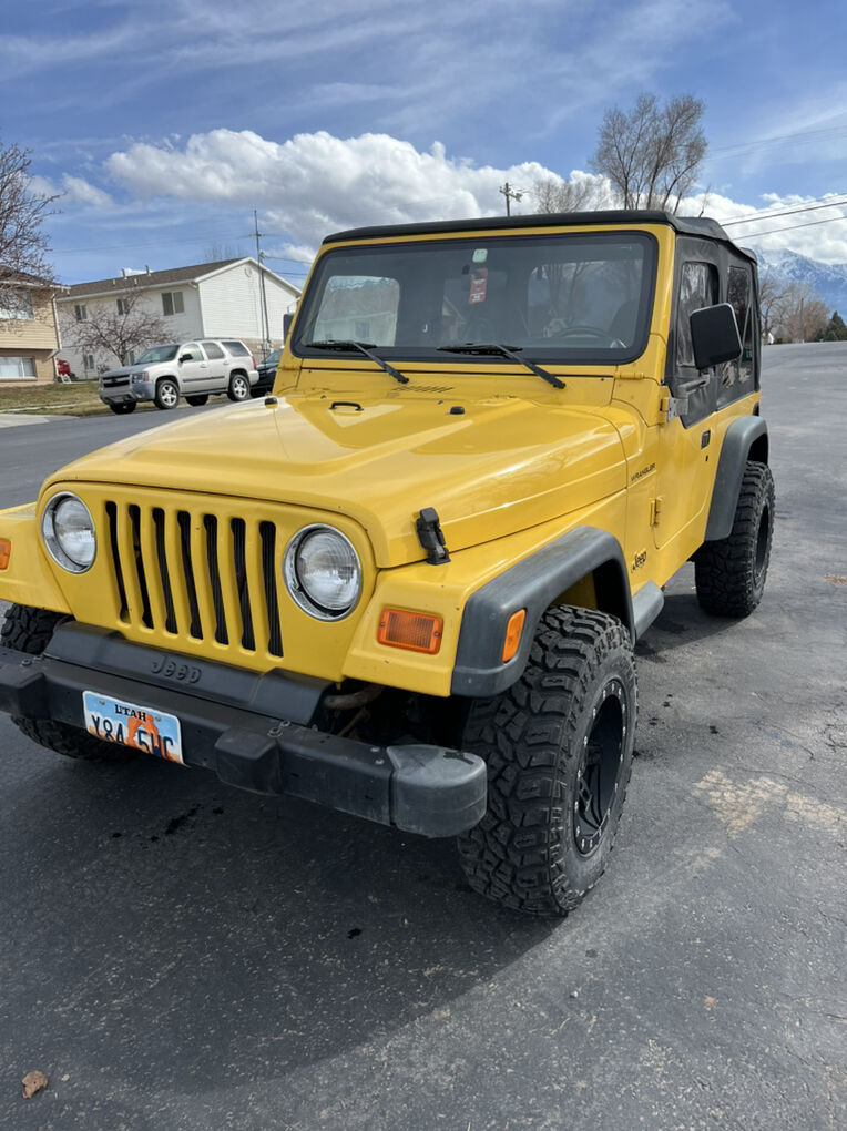 2000 JEEP WRANGLER Base