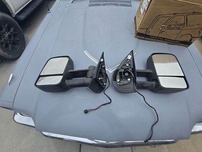 tow mirrors