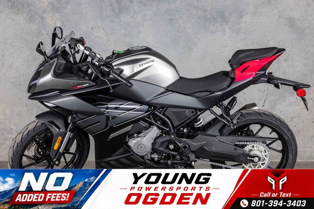2026 CFMOTO 300SS