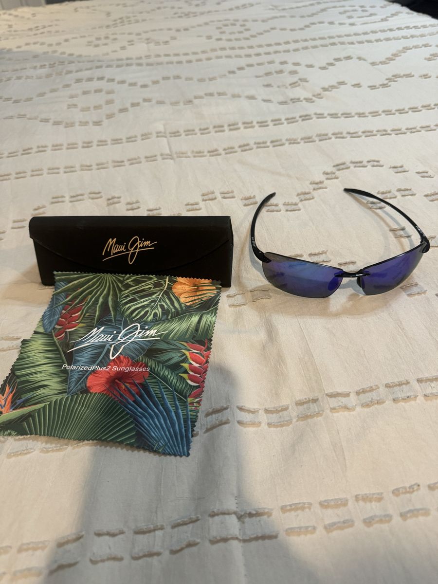 Maui Jim sunglasses (lighthouse)