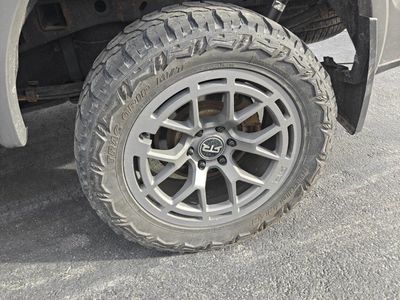 Full Set! thunderer trac grip 33 12.50 r20 Tires
