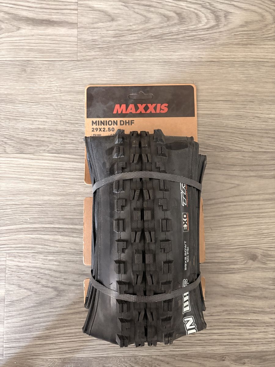 Maxxis Minion DHF
