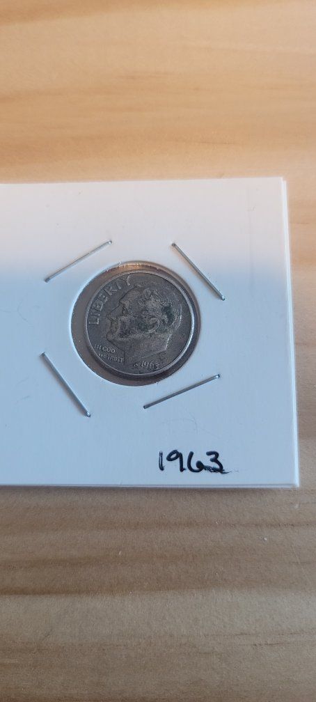 1963 Roosevelt Dime US Coin - Silver Collectible in Good Condition