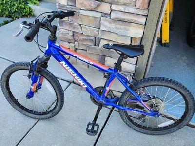 Nishiki Pueblo Kids 20" Mountain Bike Blue 7-Speed Shimano RevoShift