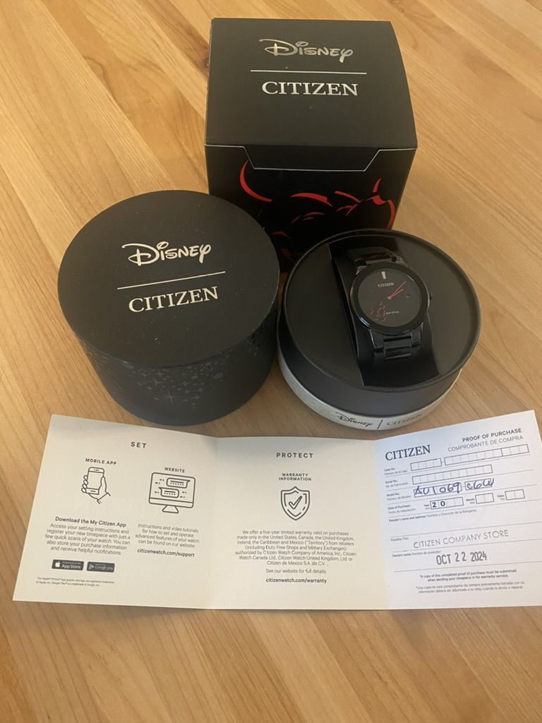 Citizen Eco-Drive Disney Watch (NEW) – Full Set + Marvel Comic – Retail $300+