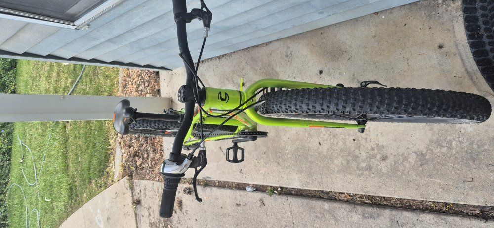 Cannondal synapse road bike