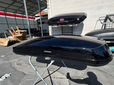 Yakima Grandtour Roof Cargo Box