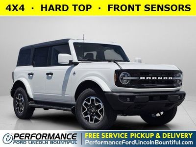 2026 Ford Bronco Outer Banks