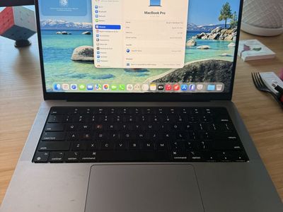 2021 MacBook Pro 14" — M1 Max, 32GB RAM, 2TB SSD