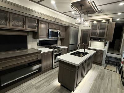 Grand Design Solitude 310GK 5th Wheel Travel Trailer