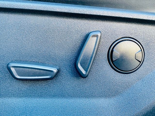 Main image 14