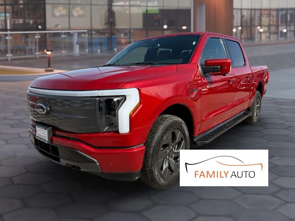 2023 Ford F-150 Lightning Lariat