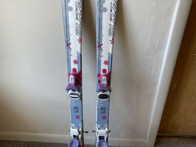 Lizard 120 Kids Skis With Bindings