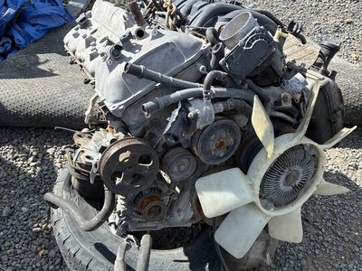 07 Toyota Tundra engine 5.7 good for rebuild or parts make offer!!!