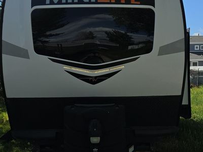 ROCKWOOD MINI LITE 2204S