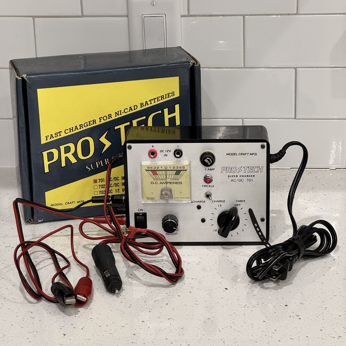 Pro-Tech 701 AC/DC Vintage NiCd Battery Charger for RC Cars/Boats/Planes - With Box