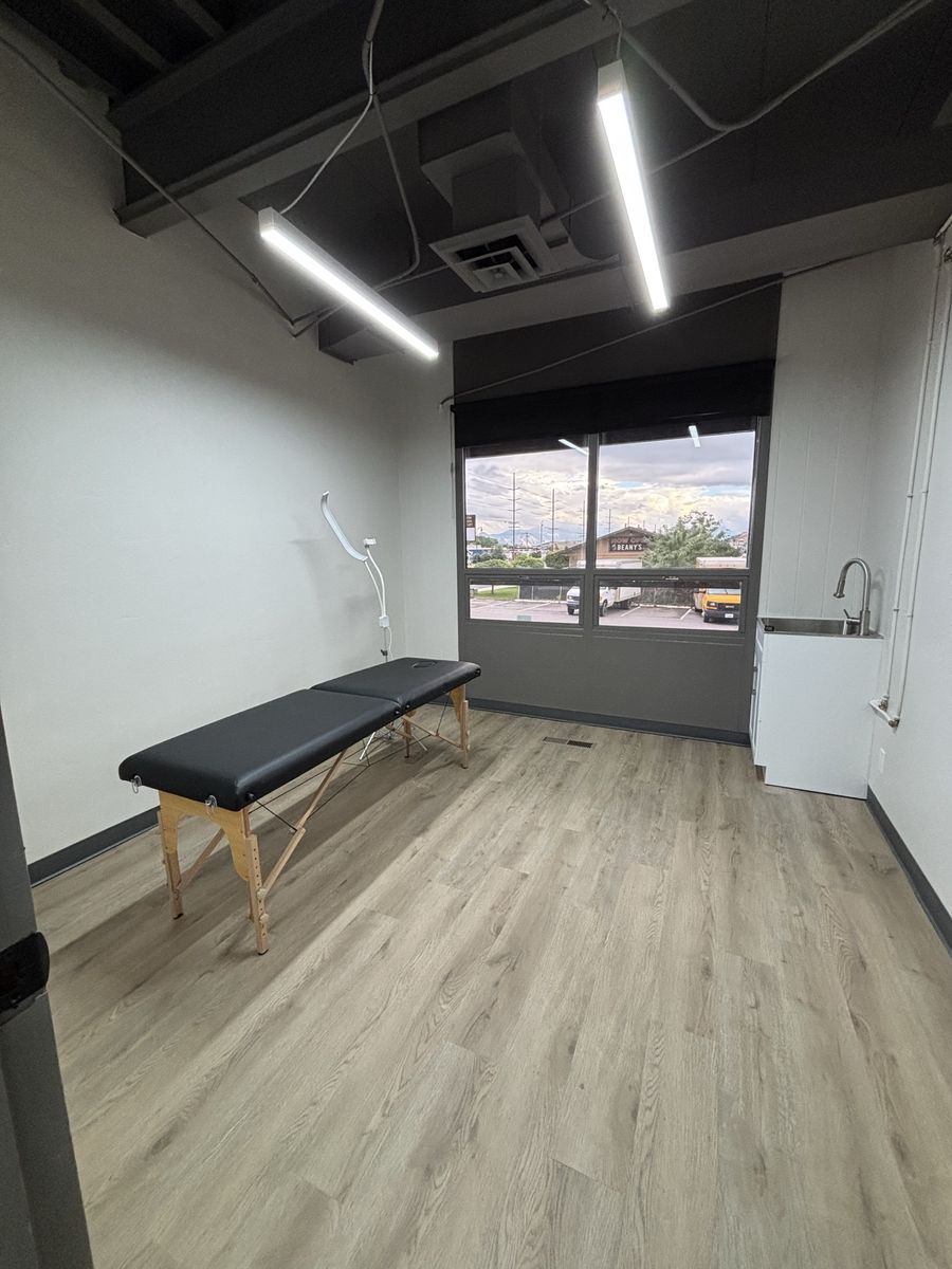 Suites For Rent! Brand New, Perfect Location, tons of amenities!