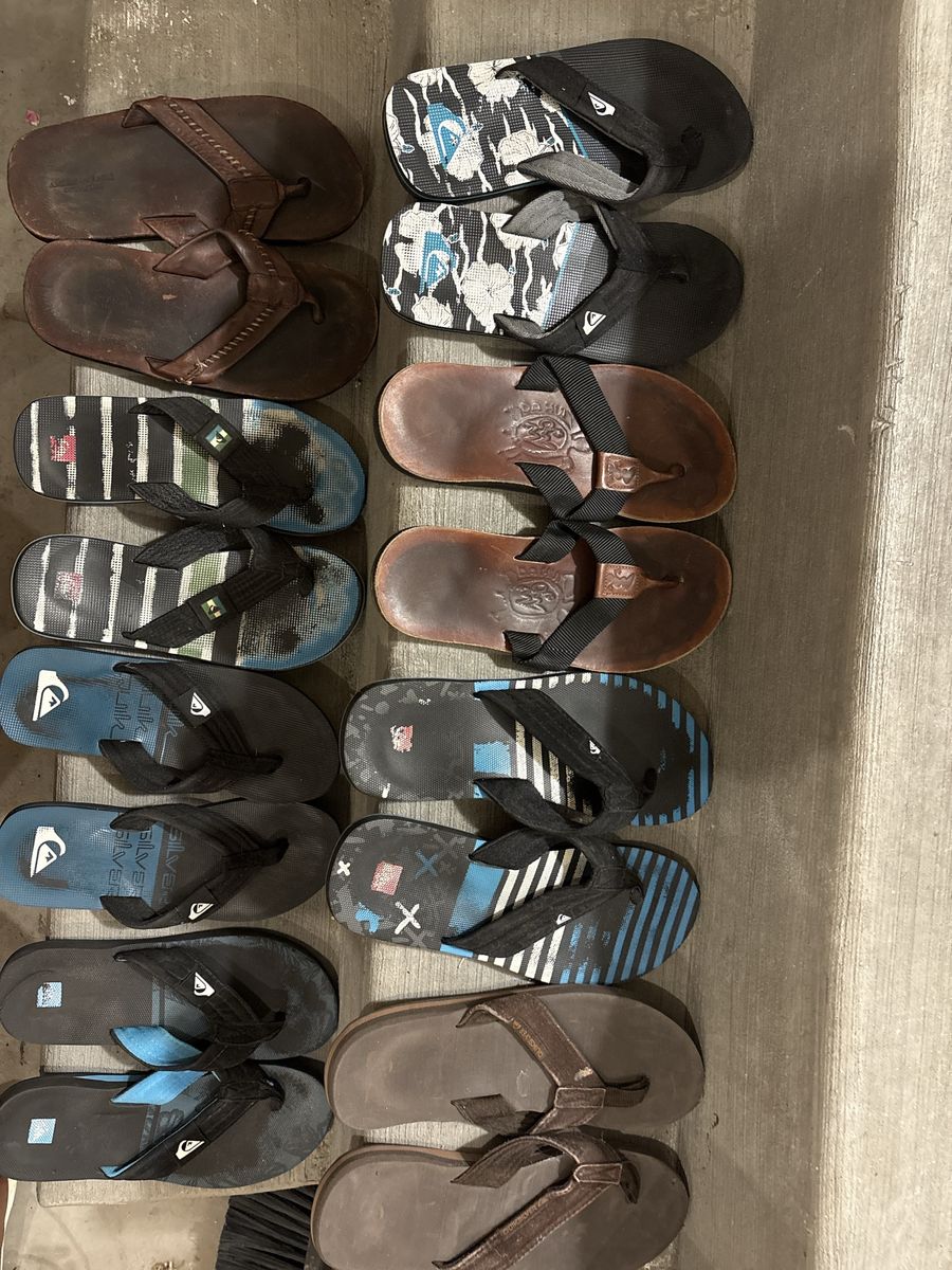 Men's Quiksilver & American Eagle Flip Flop Sandals Size 9 Lot of 7 Pairs