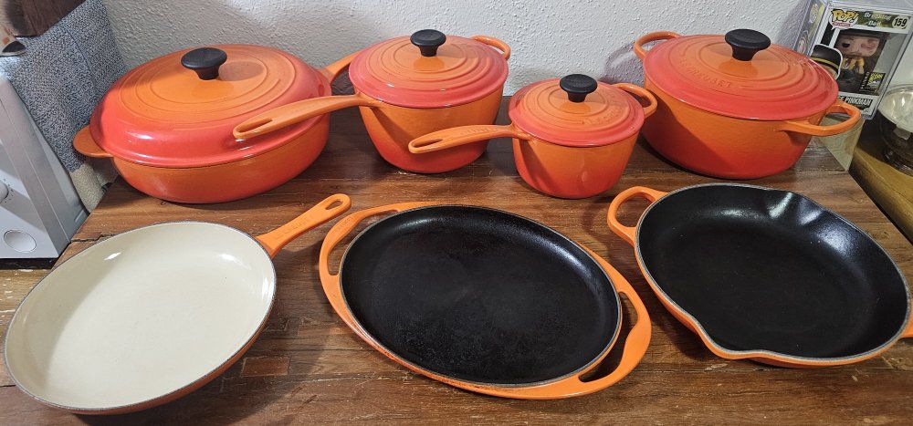 Le Creuset Enameled Cast Iron Lot Flame Orange