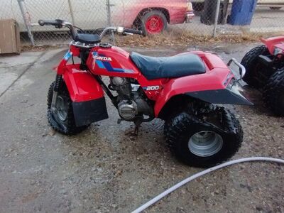Honda 1984 ATC 200s have been sitting for a while