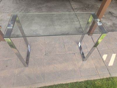 Glass table