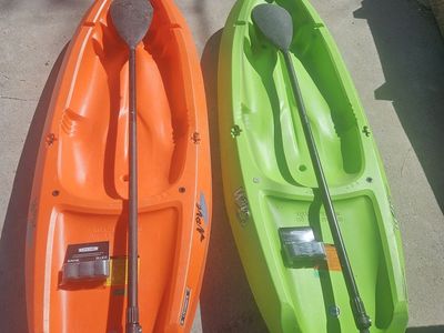 Lifetime kid kayak/paddleboard