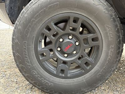 17 Toyota 4runner Wheels And Tires 265/70R17