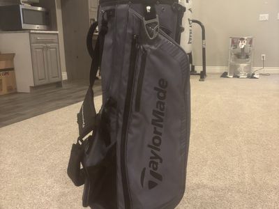 Taylormade golf bag