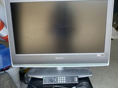 Sony Bravia KDL-26S2000 26