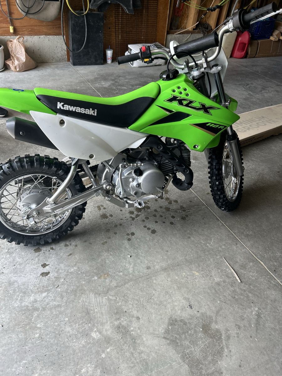 2022 KLX 110