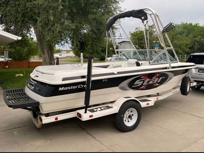 1999 Mastercraft X-Star (V-Drive Wake/Surf Boat)