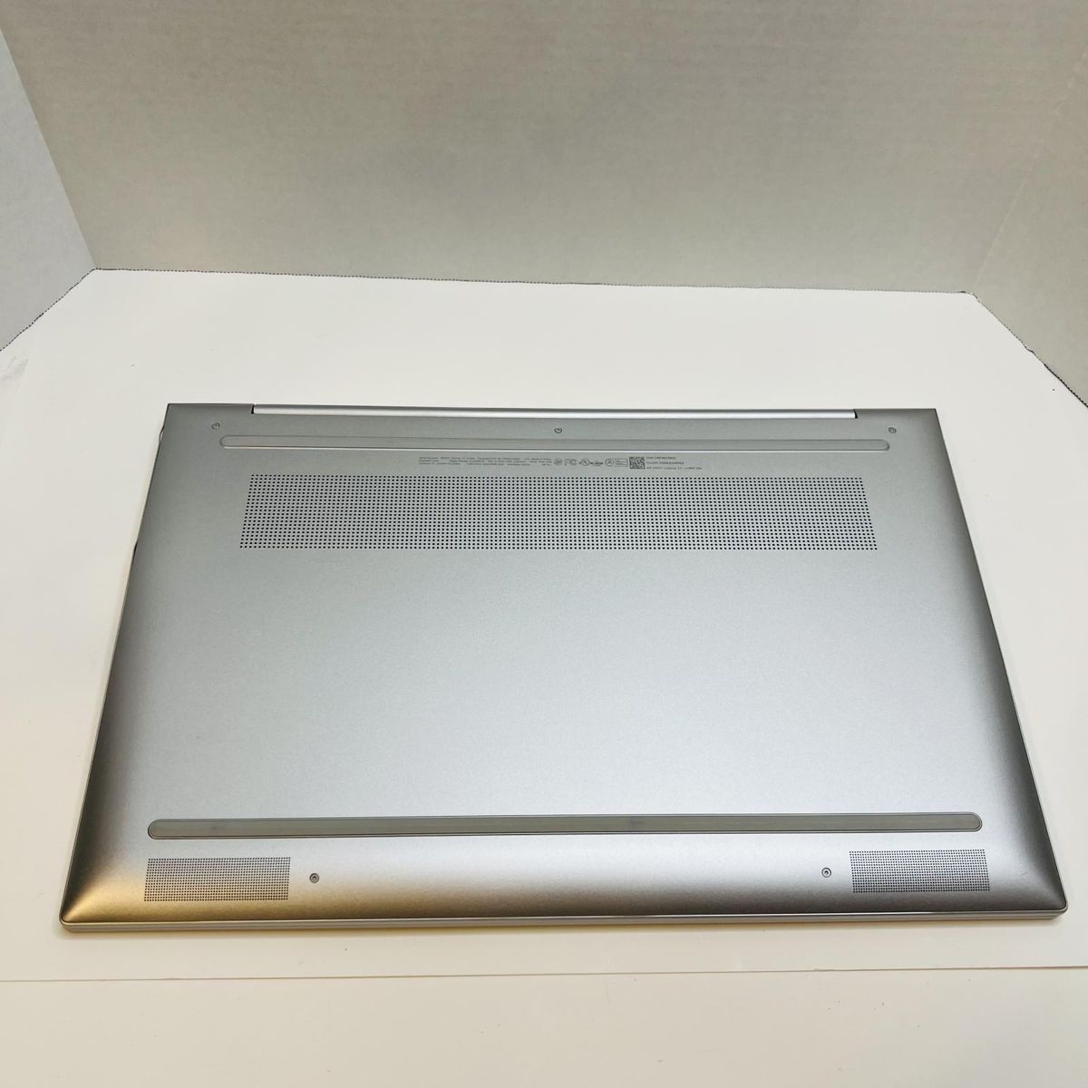 Main image 5
