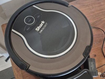Shark Ion Robotic vacuum