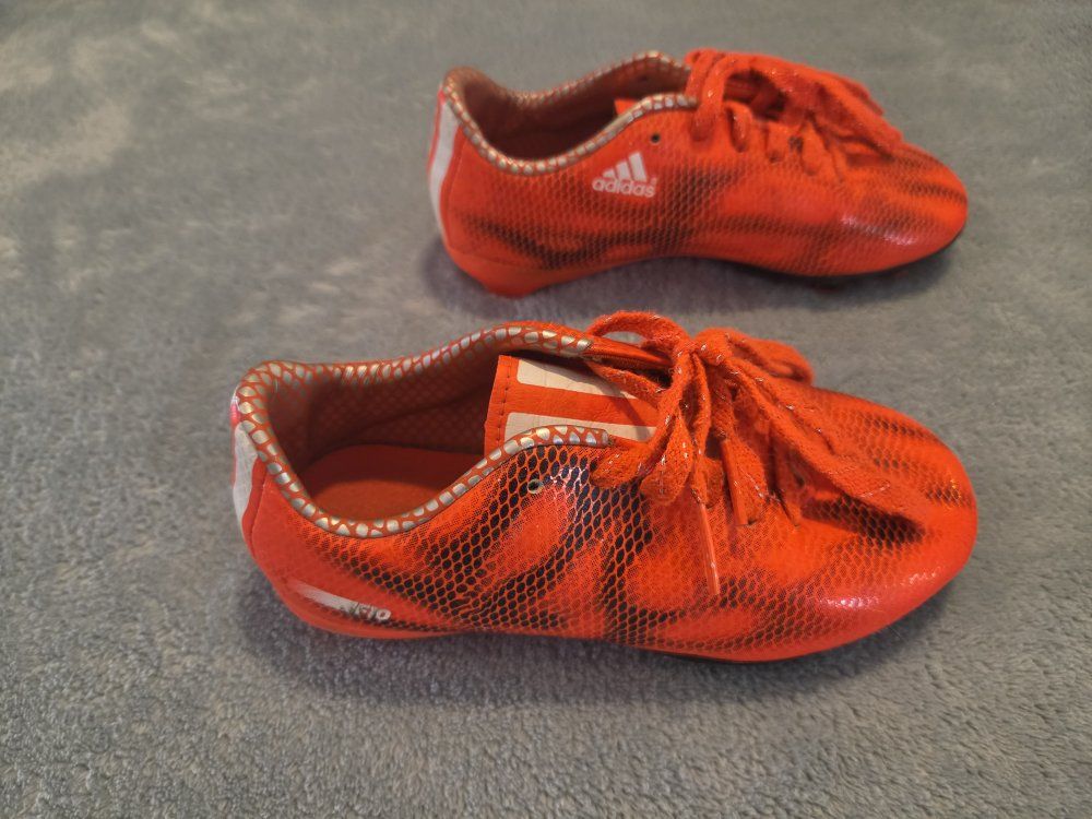 Adidas F10 Kids Orange Soccer Cleats Shoes Size 11.5K