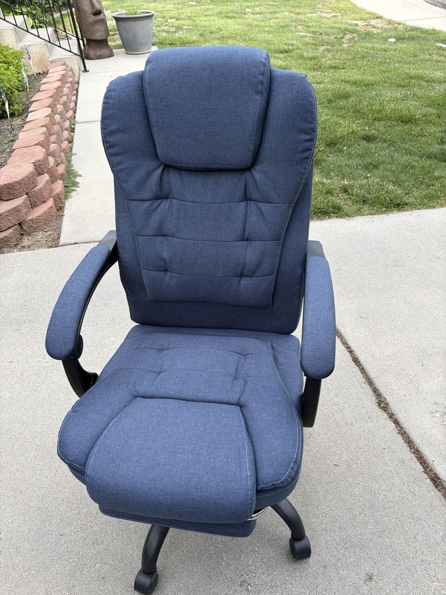 BRAND NEW Swivel Office Chair