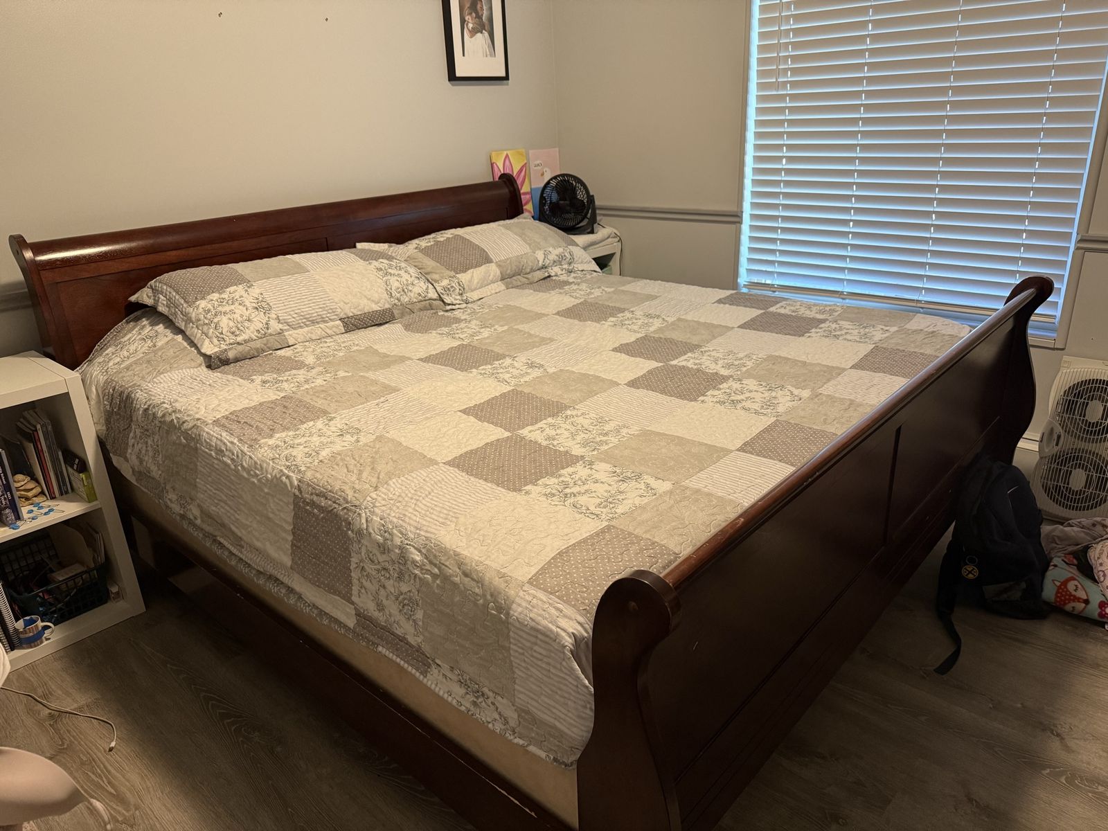 King size Dark Wood Sleigh Bed Frame - Used