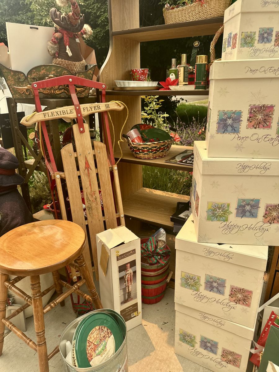 Holiday decor bulk sale!